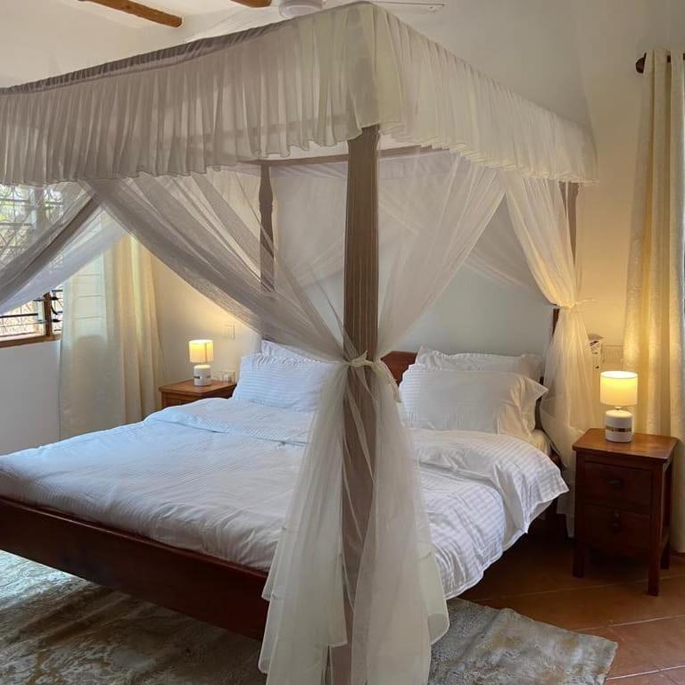 Villa Isla Del Amore Watamu Kültér fotó